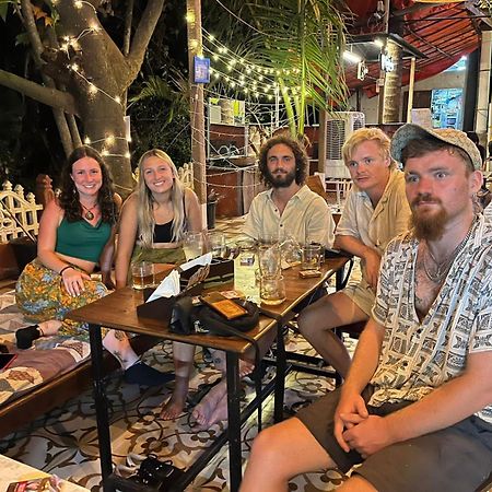 Kaabo Hostel Вагатор Экстерьер фото