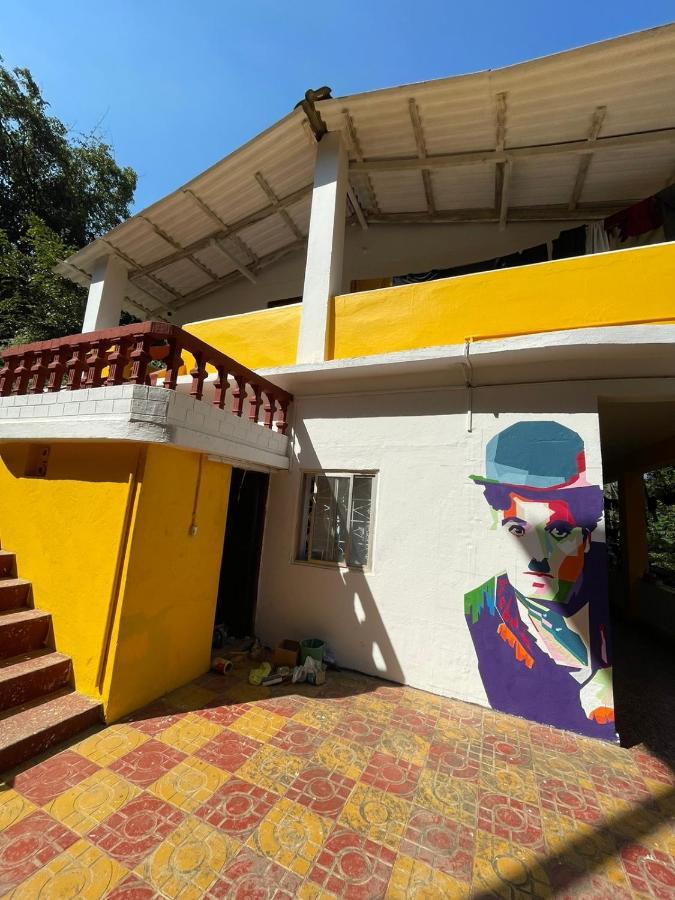 Kaabo Hostel Вагатор Экстерьер фото