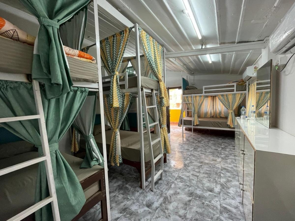 Kaabo Hostel Вагатор Экстерьер фото