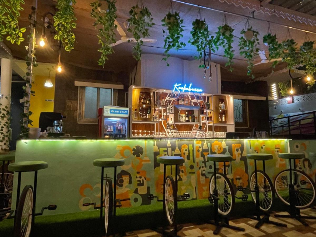 Kaabo Hostel Вагатор Экстерьер фото