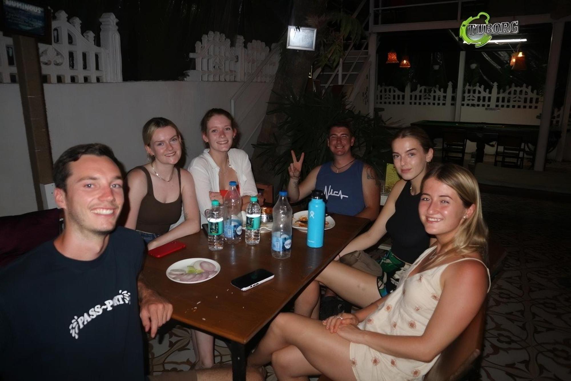 Kaabo Hostel Вагатор Экстерьер фото